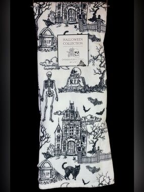 Halloween Oversized Plush Throw White Black Skeleton Haunted House Cat Tombstone